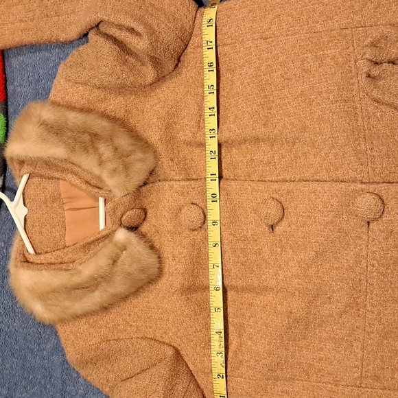 🎉HOST PICK!🎉Vintage Wool Jacket with Mink Collar - Picture 7 of 7